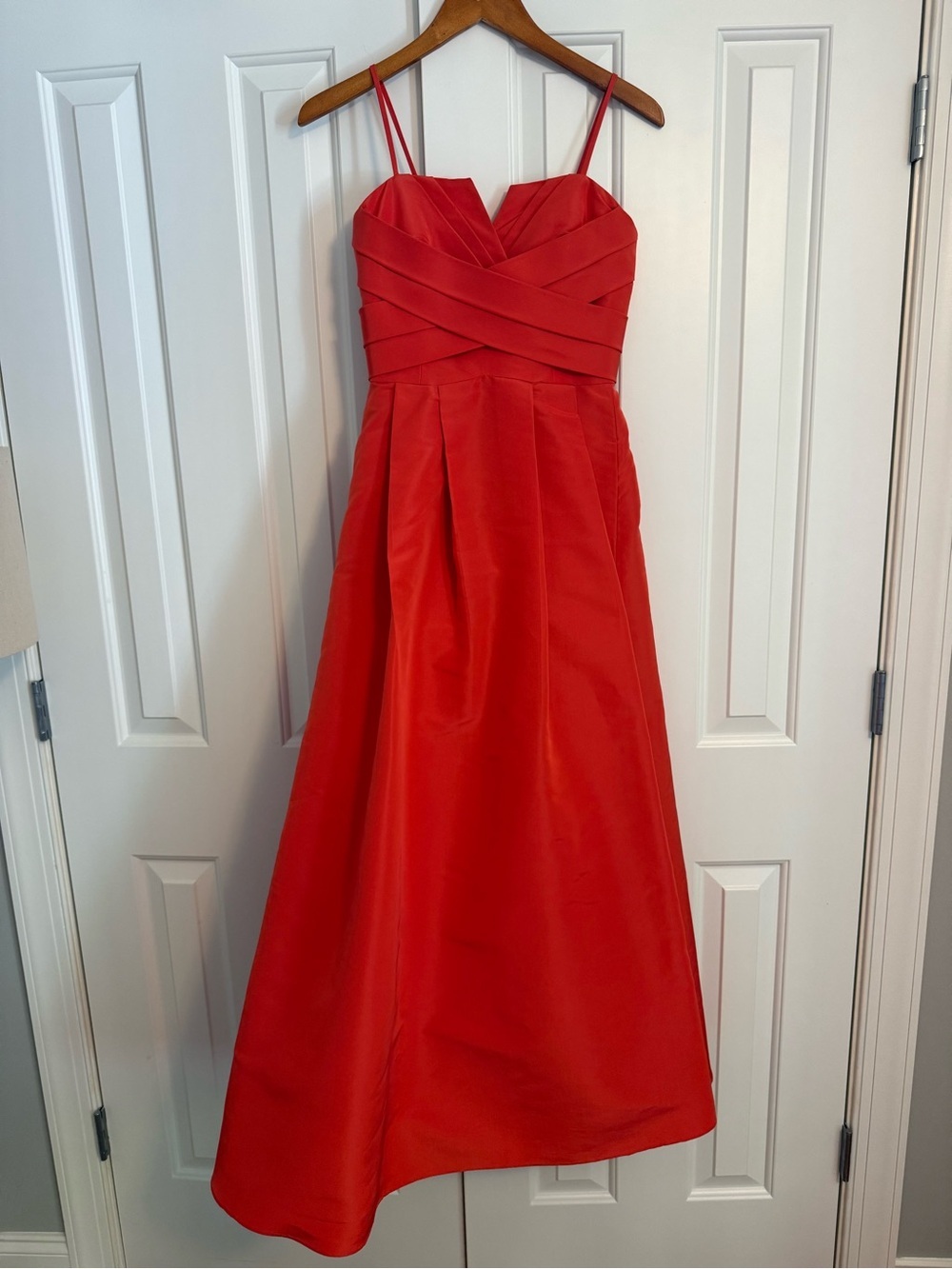Frascara Coral Gown Size 6 Wedding Guest Mother of Bride Prom